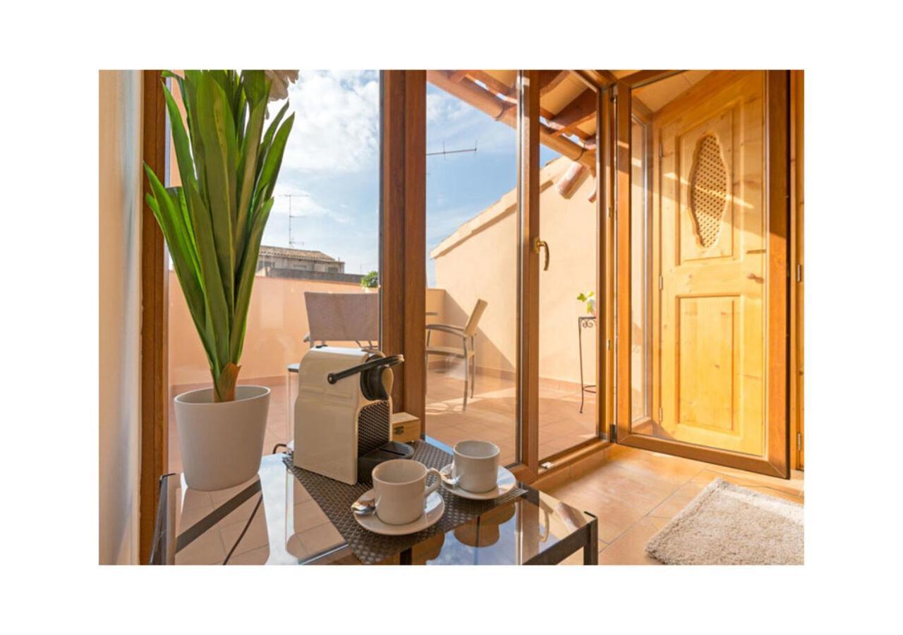 Aparthotel Boutique Hostal Born53 im Stadtkern von Llucmajor, Mallorca Llucmajor  Exterior foto